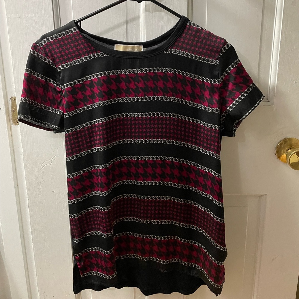 Michael Kors houndstooth and chain top